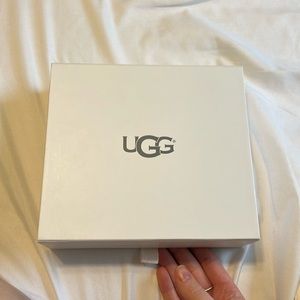 UGG, sheepskin and suede care kit/cleaner